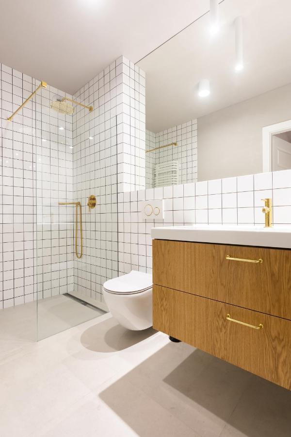 Family Apartment Nearto Old Town Vermelo By Neartopl Cracovia Esterno foto